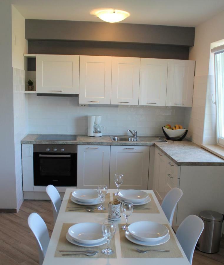 Apartmani Marin Vrbnik Habitación foto